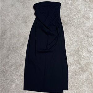 Black Strapless Midi Dress with Sleek Silhouette